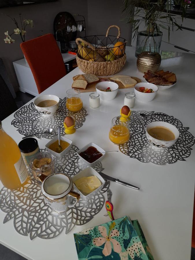 Chambre Dans Un Ecrin De Verdure Angrie Buitenkant foto